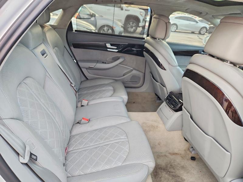 Продаж на аукціоні авто 2017 Audi A8, vin: WAU43AFD3HN016133, номер лоту: 49066356