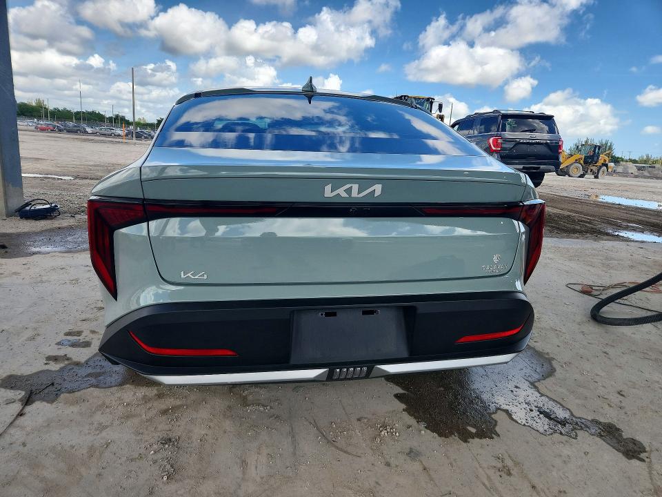 48747186 :رقم المزاد ، 3KPFT4DE5SE186143 vin ، 2025 Kia K4 مزاد بيع