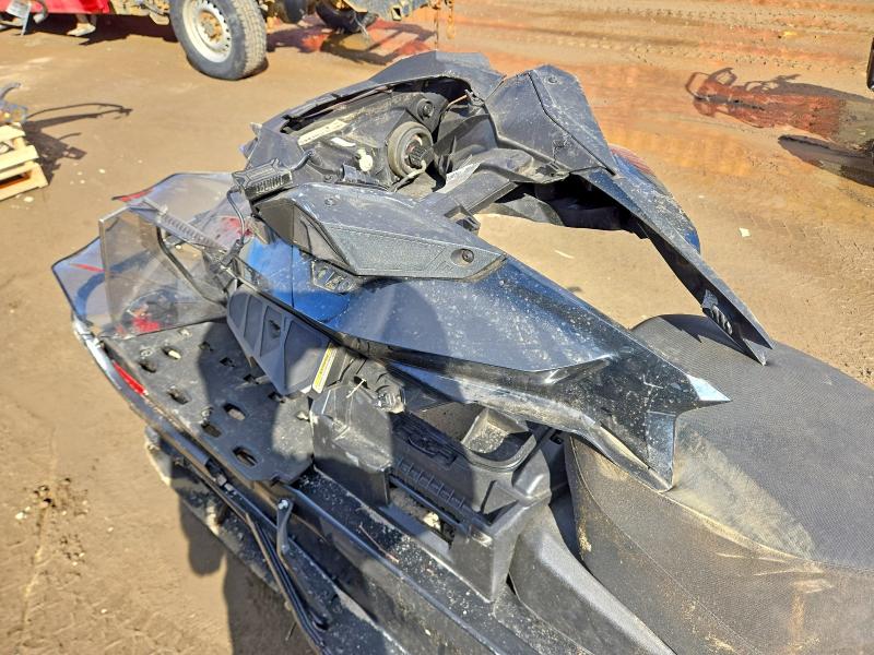 51105756 :رقم المزاد ، 2BPSASNA6NV000298 vin ، 2022 Ski-doo Expedition Swt 900 مزاد بيع