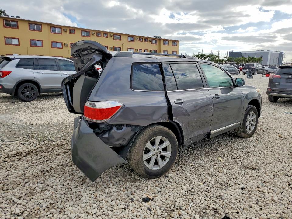 Продаж на аукціоні авто 2012 Toyota Highlander, vin: 5TDZA3EH6CS030111, номер лоту: 50088406