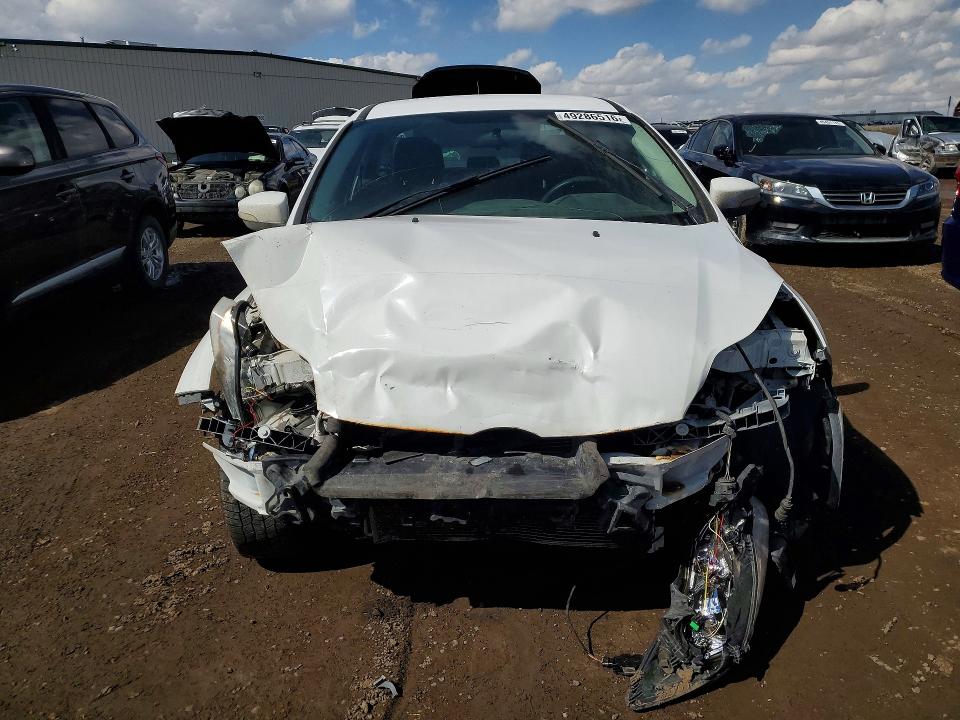 49286516 :رقم المزاد ، 1FADP3F21EL214711 vin ، 2014 Ford Focus مزاد بيع