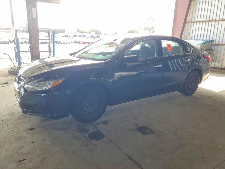 50133686 :رقم المزاد ، 1N4AL3AP8GC221837 vin ، 2016 Nissan Altima مزاد بيع