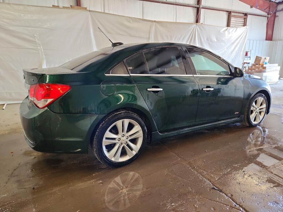 51668906 :رقم المزاد ، 1G1PG5SBXF7142001 vin ، 2015 Chevrolet Cruze مزاد بيع
