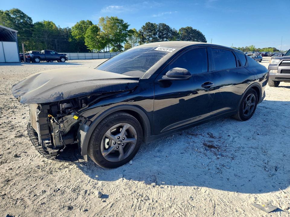Продаж на аукціоні авто 2025 Kia K4, vin: 3KPFT4DE2SE118561, номер лоту: 49242816