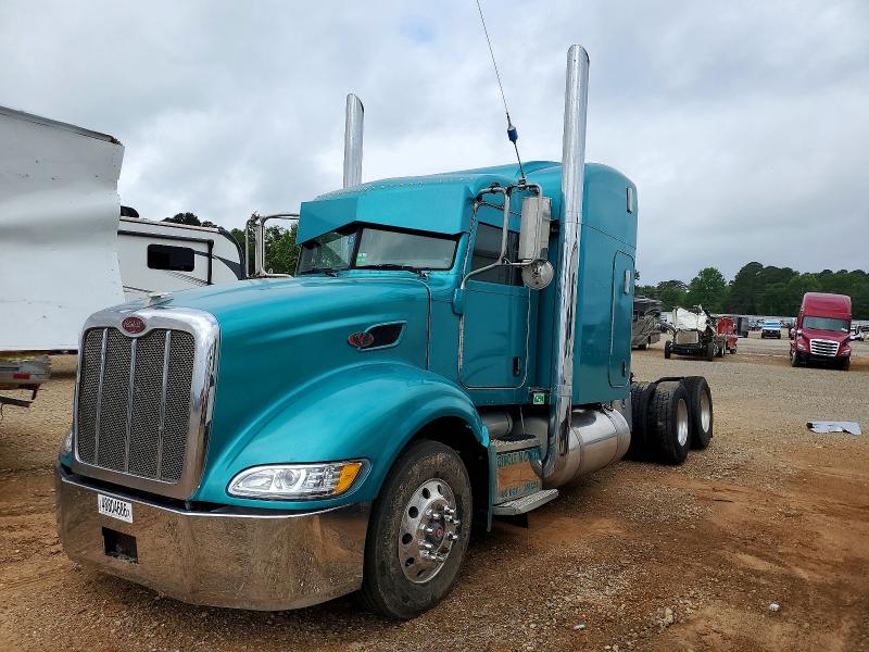 2010 Peterbilt 386 მანქანა იყიდება აუქციონზე, vin: 1XPHD49X4AD105213, აუქციონის ნომერი: 48804686
