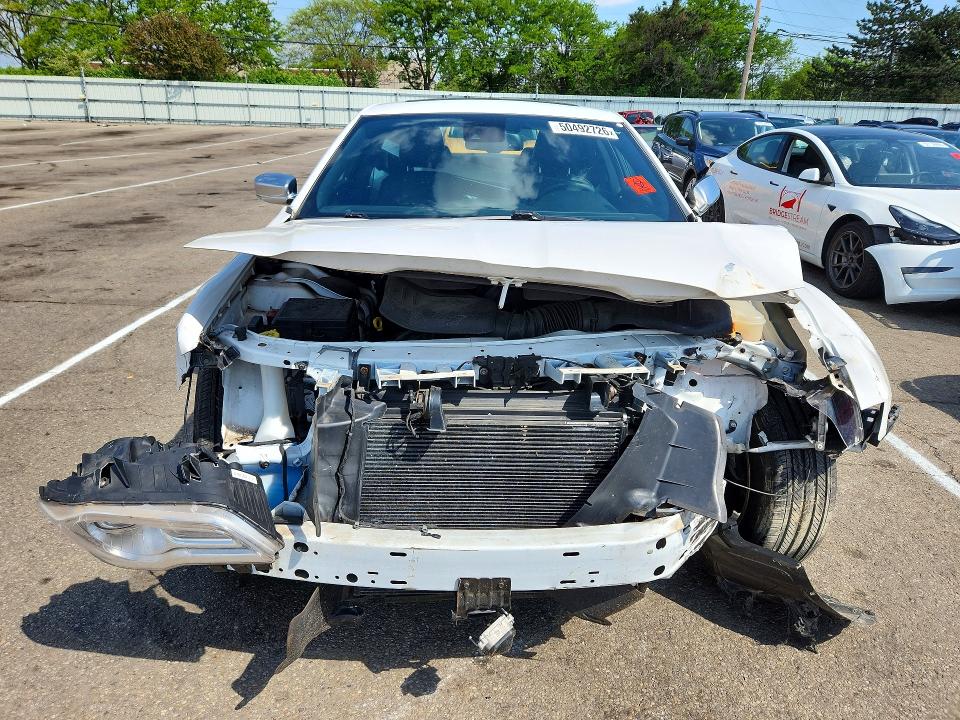 50492726 :رقم المزاد ، 2C3CCASGXFH882954 vin ، 2015 Chrysler 300c مزاد بيع