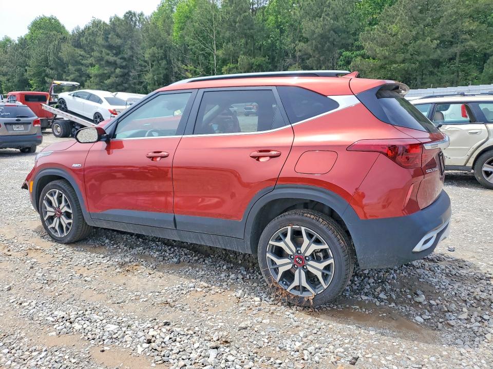2021 Kia Seltos მანქანა იყიდება აუქციონზე, vin: KNDEUCA27M7140605, აუქციონის ნომერი: 51672196