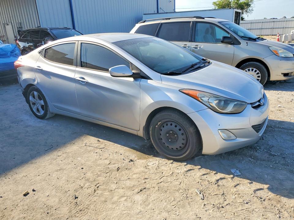 50388986 :رقم المزاد ، KMHDH4AE8DU737176 vin ، 2013 Hyundai Elantra مزاد بيع