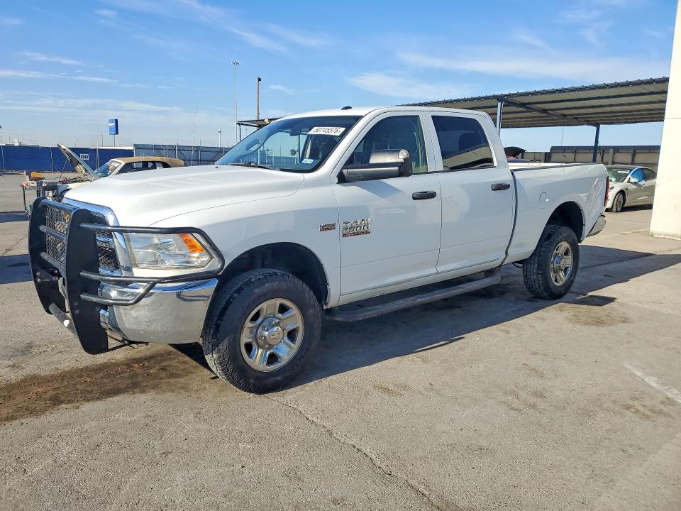 Продаж на аукціоні авто 2018 Ram 2500, vin: 3C6UR5CJ9JG207015, номер лоту: 50745576