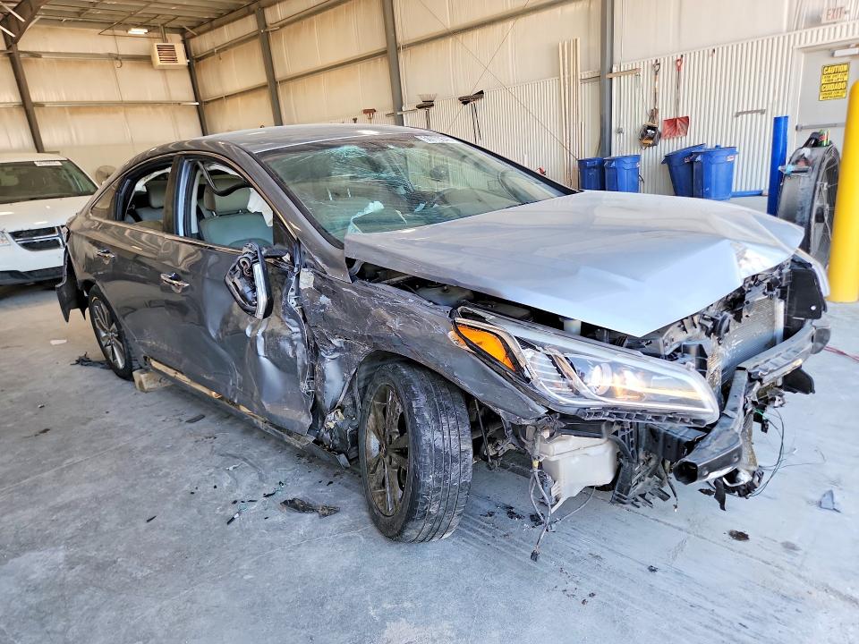 2015 Hyundai Sonata მანქანა იყიდება აუქციონზე, vin: 5NPE34AF8FH248211, აუქციონის ნომერი: 50775646