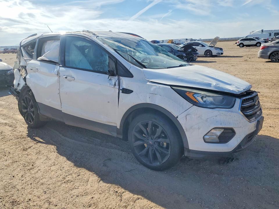 Продаж на аукціоні авто 2017 Ford Escape, vin: 1FMCU9GDXHUD41923, номер лоту: 49077396