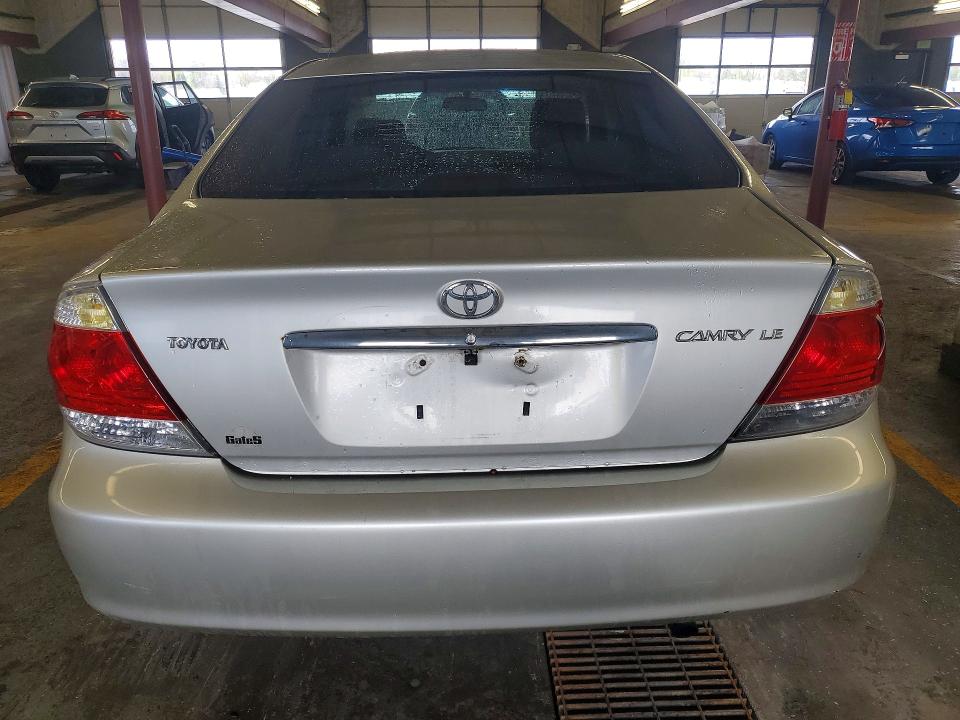 2006 Toyota Camry მანქანა იყიდება აუქციონზე, vin: 4T1BE32K36U159327, აუქციონის ნომერი: 49727106