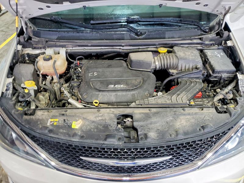 Продаж на аукціоні авто 2017 Chrysler Pacifica, vin: 2C4RC1GG3HR754681, номер лоту: 49387066