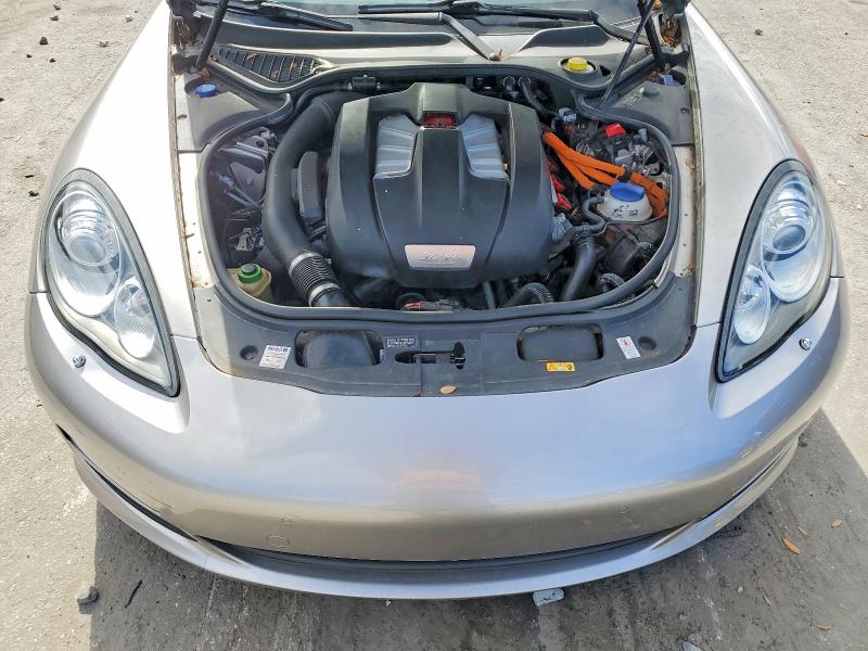 49302676 :رقم المزاد ، WP0AD2A78CL045531 vin ، 2012 Porsche Panamera مزاد بيع