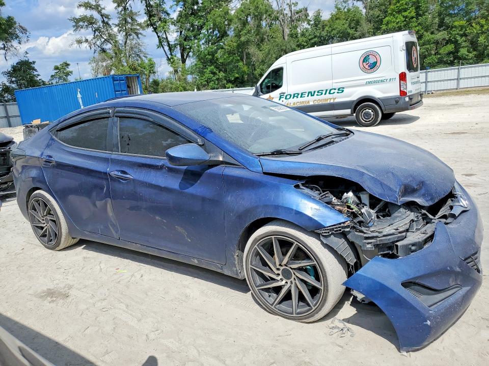 50695826 :رقم المزاد ، 5NPDH4AE7GH758569 vin ، 2016 Hyundai Elantra مزاد بيع