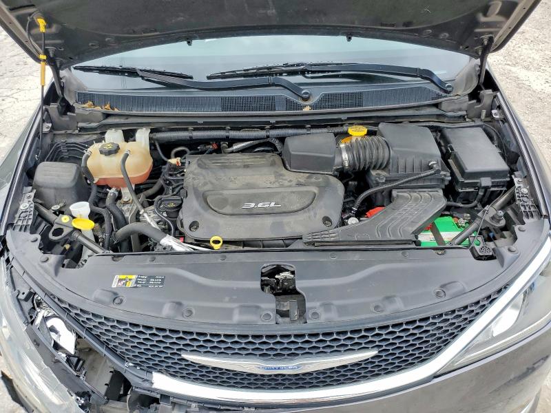 2017 Chrysler Pacifica მანქანა იყიდება აუქციონზე, vin: 2C4RC1BG2HR501732, აუქციონის ნომერი: 51570616