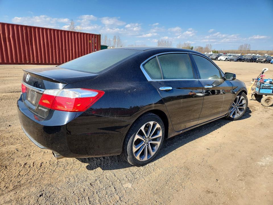 2015 Honda Accord მანქანა იყიდება აუქციონზე, vin: 1HGCR2F53FA800958, აუქციონის ნომერი: 50818256