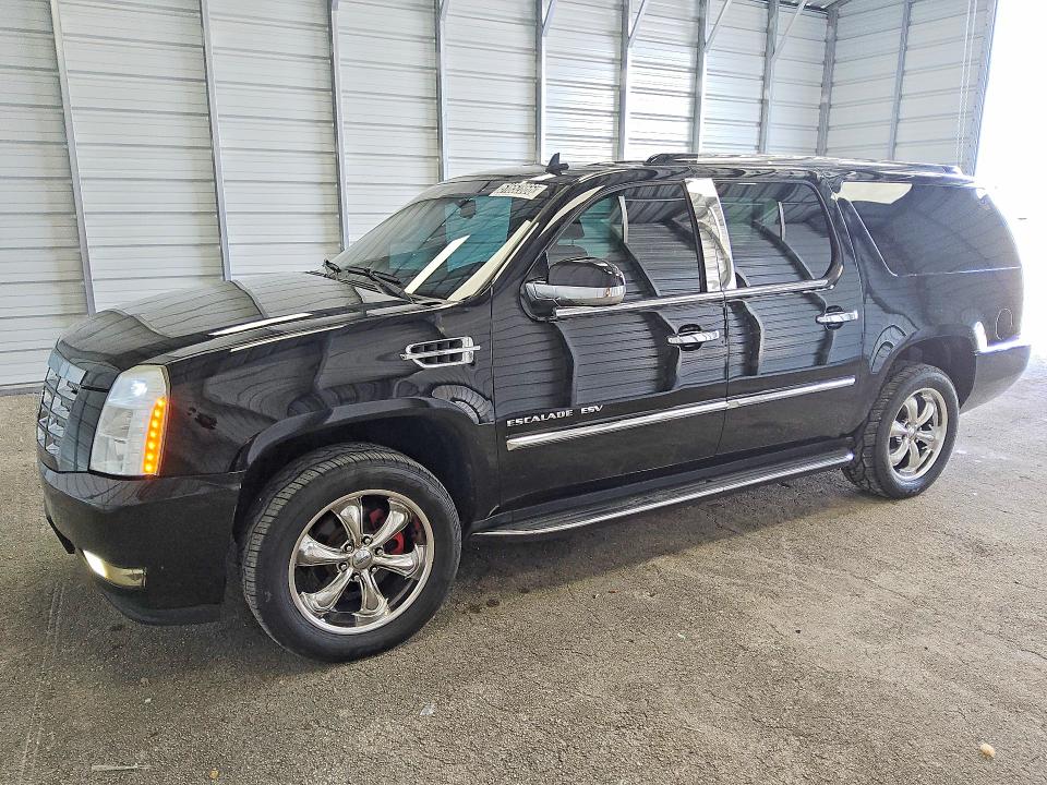 51652866 :رقم المزاد ، 1GYS4GEF7DR188093 vin ، 2013 Cadillac Escalade مزاد بيع