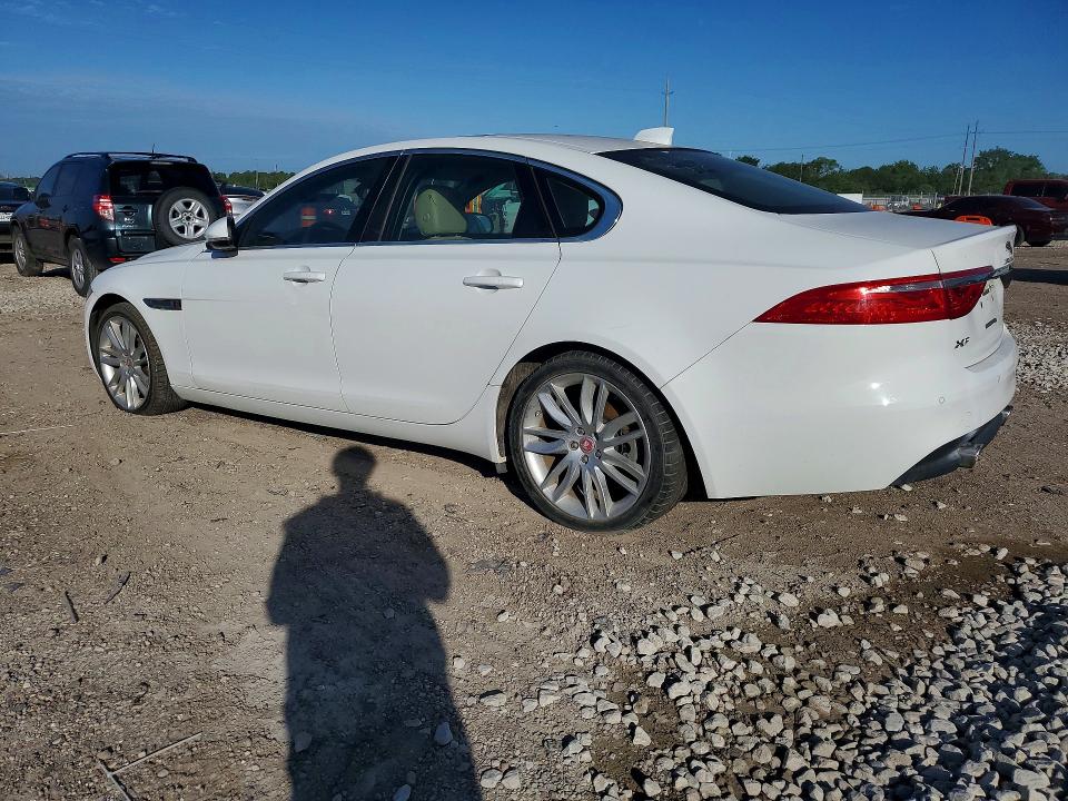Продаж на аукціоні авто 2016 Jaguar Xf, vin: SAJBE4BV5GCY03777, номер лоту: 49201766