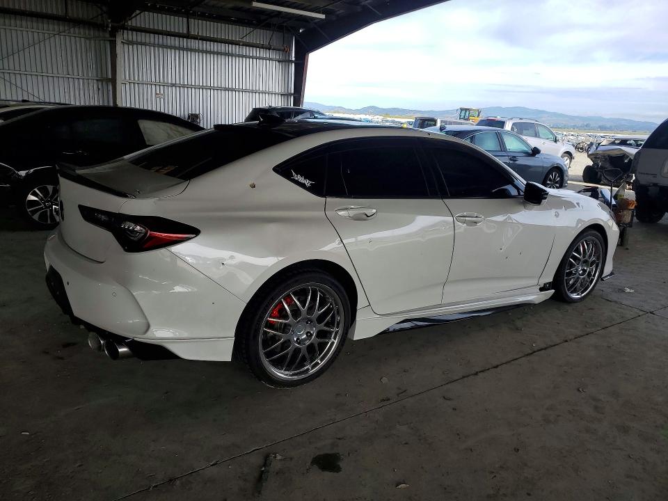 Продаж на аукціоні авто 2023 Acura Tlx, vin: 19UUB7F95PA000950, номер лоту: 49845396