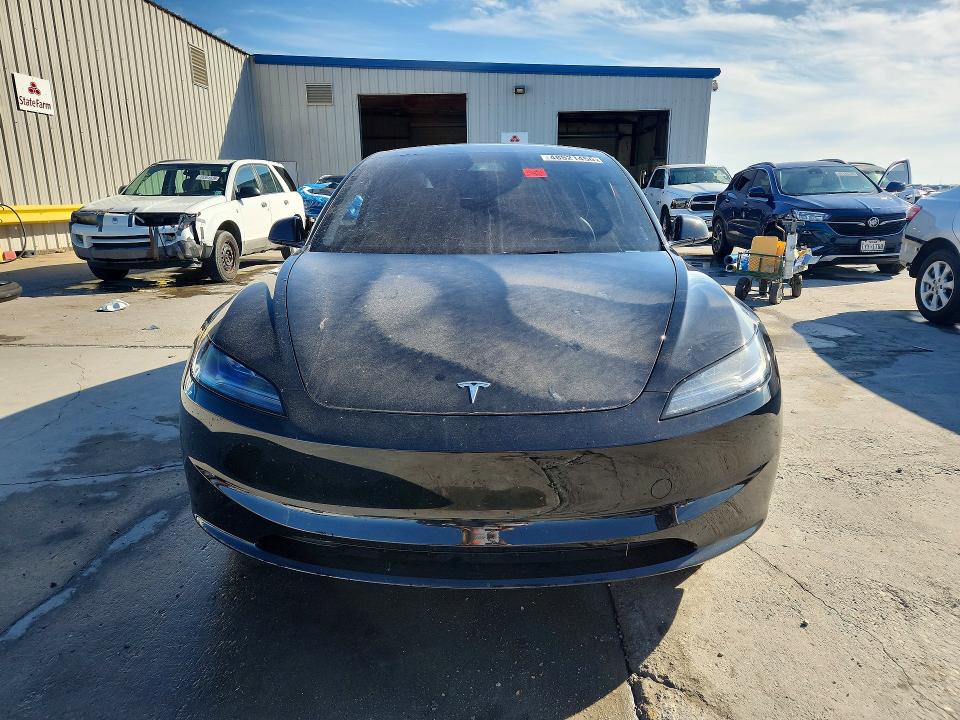 2025 Tesla Model 3 მანქანა იყიდება აუქციონზე, vin: 5YJ3E1EA8SF921182, აუქციონის ნომერი: 48521456