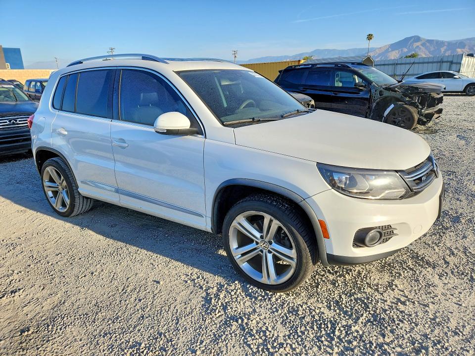 50733726 :رقم المزاد ، WVGAV3AX3EW065749 vin ، 2014 Volkswagen Tiguan مزاد بيع