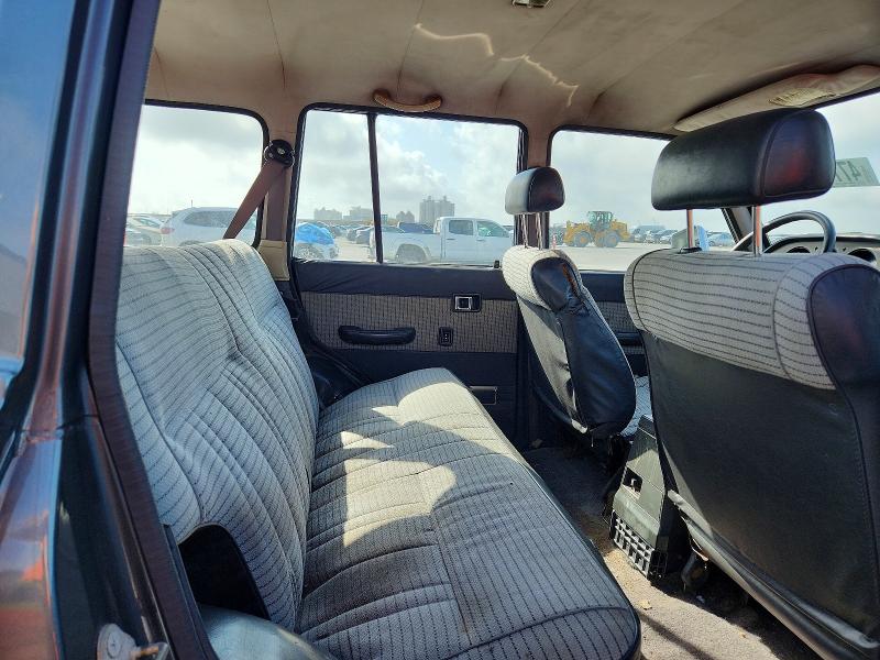 47760976 :رقم المزاد ، JT3FJ62GJ0086117 vin ، 1988 Toyota Land Cruiser مزاد بيع