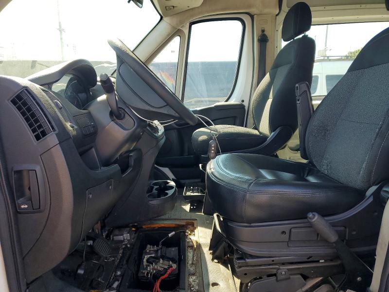 50197136 :رقم المزاد ، 3C6TRVCG4EE119863 vin ، 2014 Ram Promaster 2500 مزاد بيع