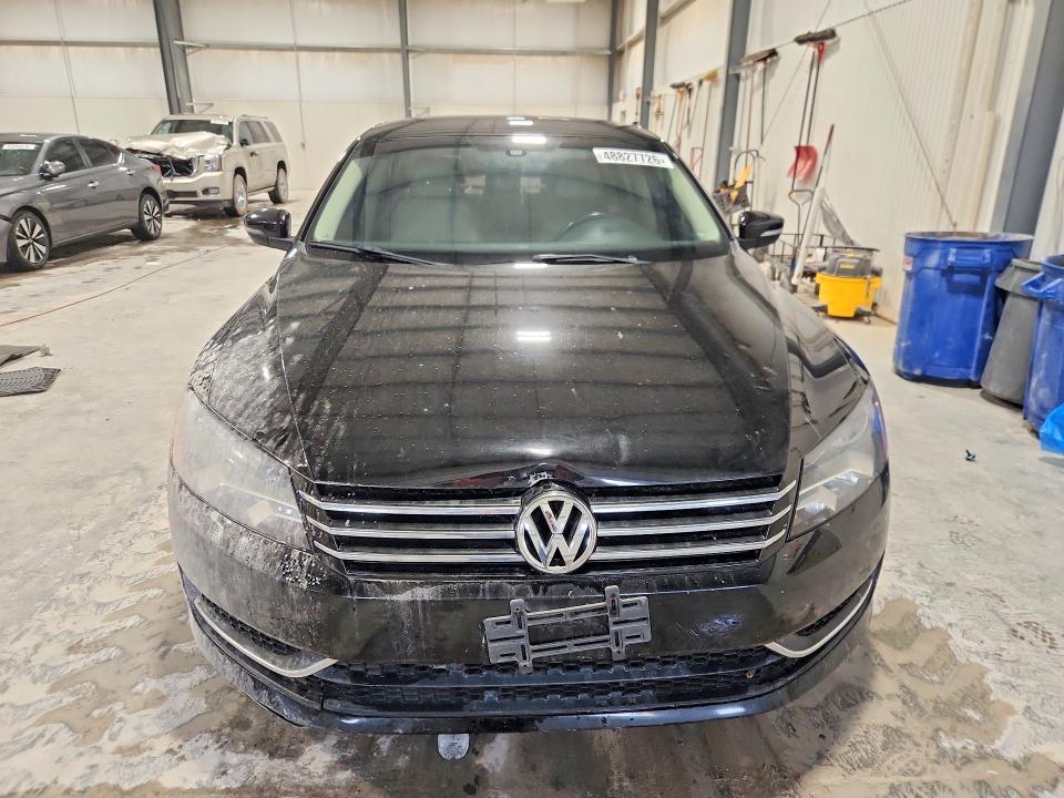2015 Volkswagen Passat მანქანა იყიდება აუქციონზე, vin: 1VWBT7A32FC004797, აუქციონის ნომერი: 48827726