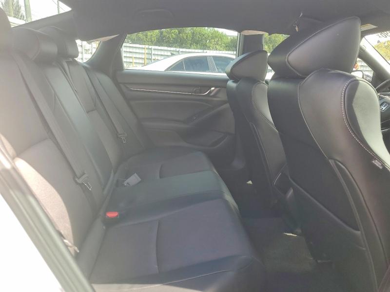 Продажа на аукционе авто 2022 Honda Accord, vin: 1HGCV3F2XNA041005, номер лота: 48866696