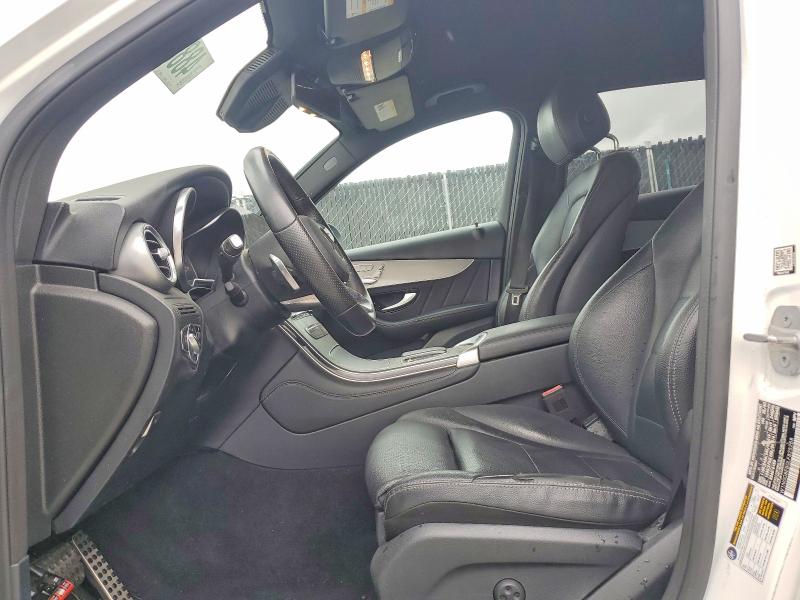 Продаж на аукціоні авто 2020 Mercedes-benz Glc, vin: W1N0G8EB0LF825258, номер лоту: 48855356