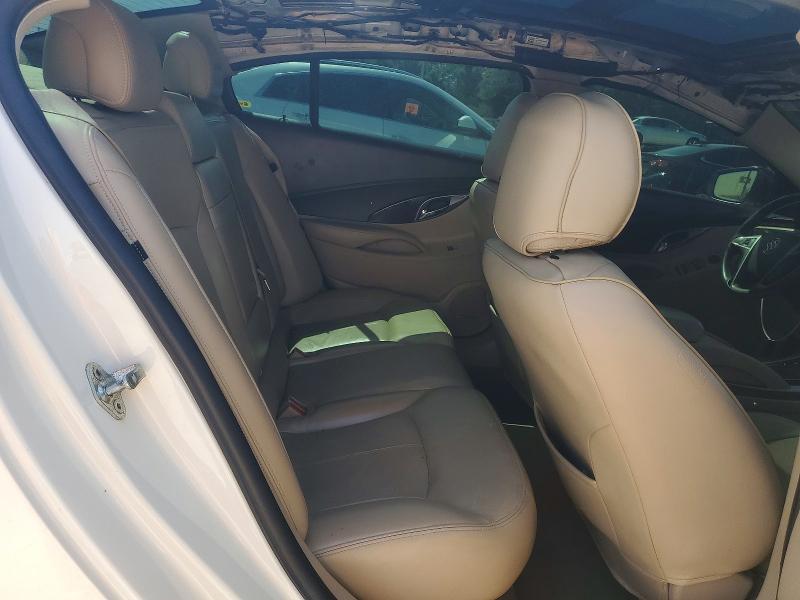 51588536 :رقم المزاد ، 1G4GE5GD1BF182194 vin ، 2011 Buick Lacrosse مزاد بيع