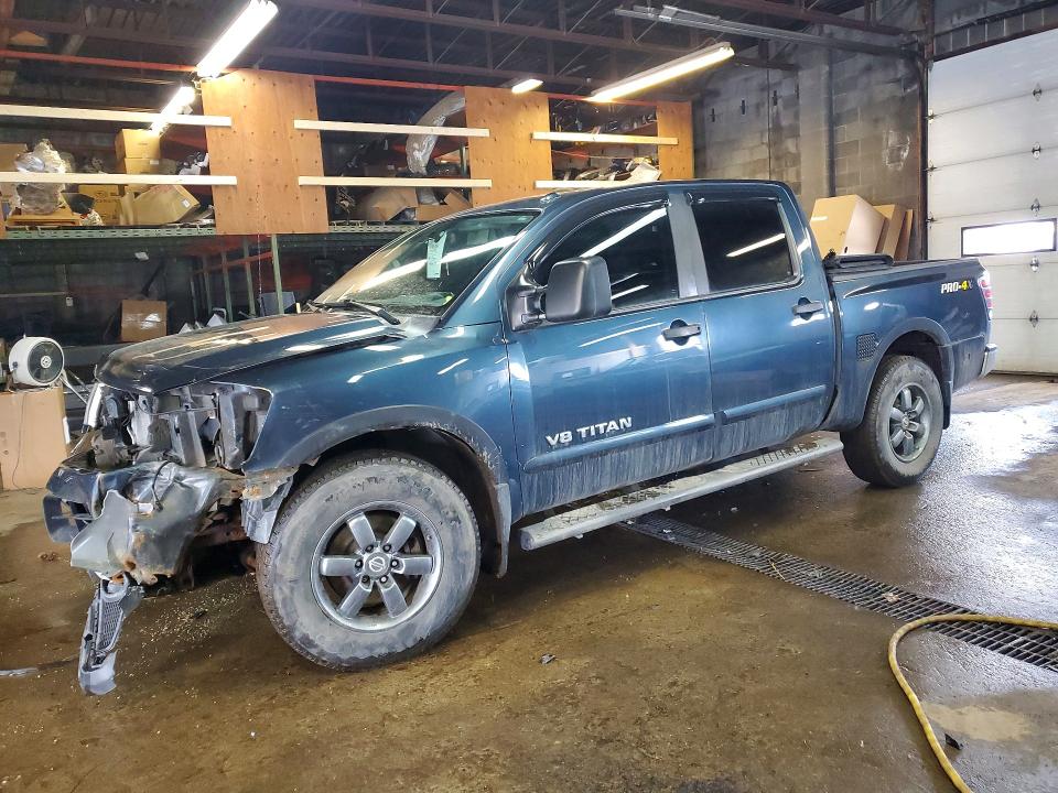 47556376 :رقم المزاد ، 1N6AA0EC1EN504892 vin ، 2014 Nissan Titan مزاد بيع