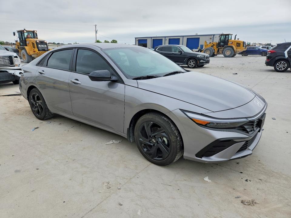 51088006 :رقم المزاد ، KMHLM4DG5TU145706 vin ، 2026 Hyundai Elantra مزاد بيع