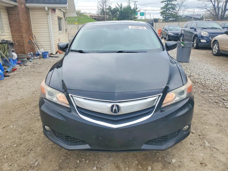 Auction sale of the 2015 Acura Ilx, vin: 19VDE1F5XFE005002, lot number: 51480126