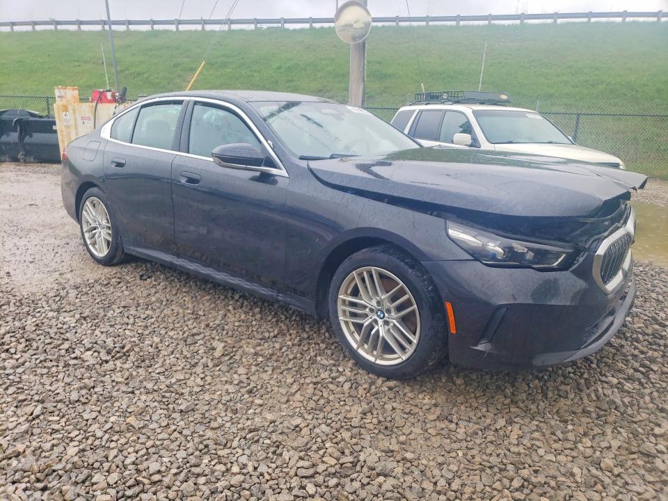 48743536 :رقم المزاد ، WBA63FJ07RCT06334 vin ، 2024 Bmw 540 مزاد بيع