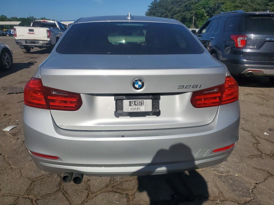 48605176 :رقم المزاد ، WBA3A5C53DF356117 vin ، 2013 Bmw 328 مزاد بيع