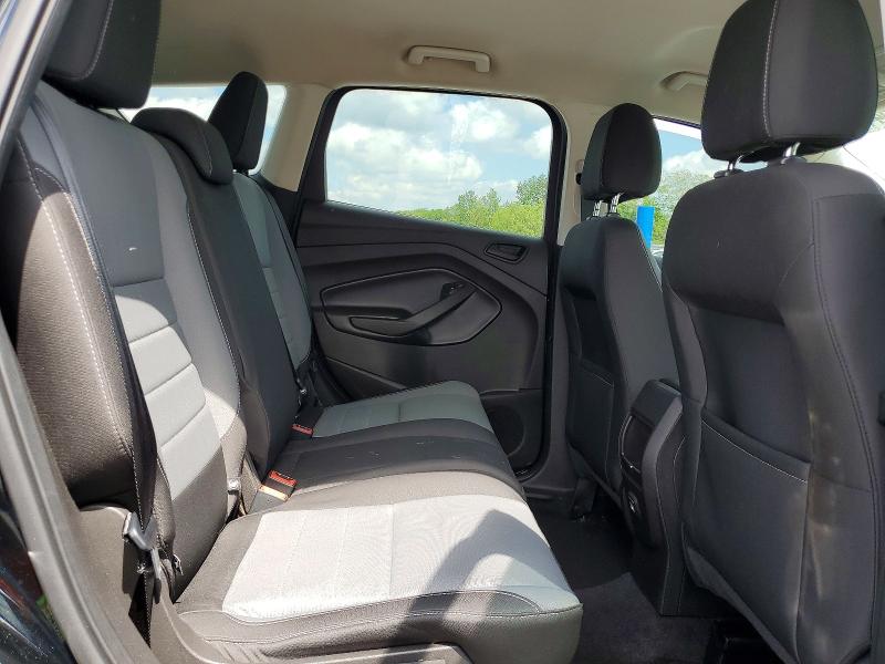 51544706 :رقم المزاد ، 1FMCU0F71HUD92038 vin ، 2017 Ford Escape مزاد بيع