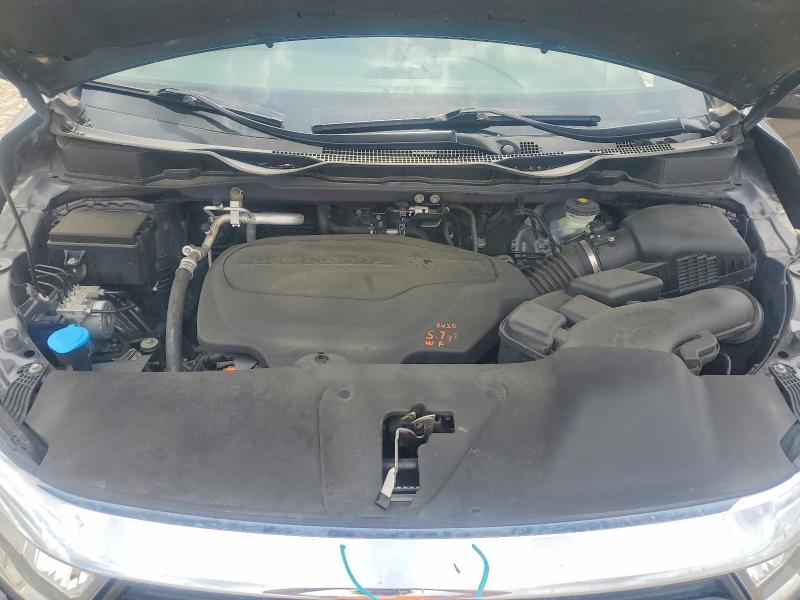48387016 :رقم المزاد ، 5FNRL6H85MB025978 vin ، 2021 Honda Odyssey مزاد بيع