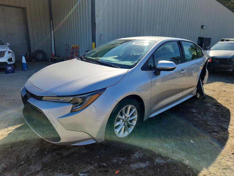 50919306 :رقم المزاد ، JTDVPMAE3NJ222505 vin ، 2022 Toyota Corolla مزاد بيع