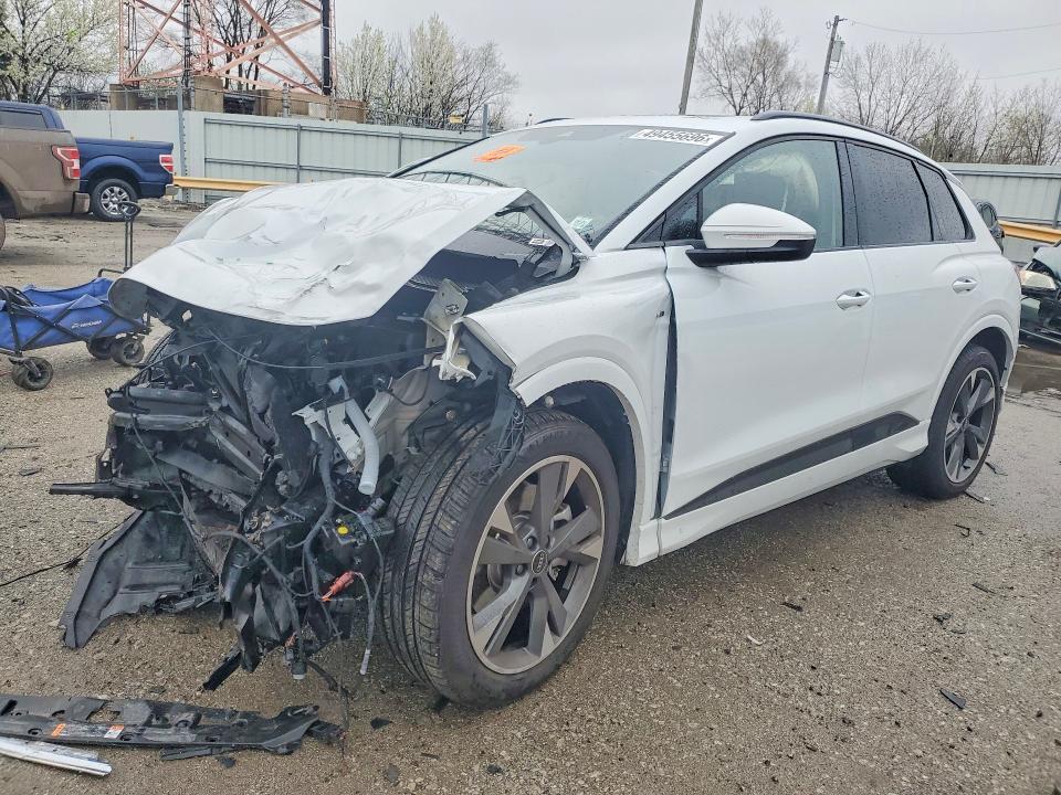 2024 Audi Q4 E-tron მანქანა იყიდება აუქციონზე, vin: WA1LUBFZ7RP064859, აუქციონის ნომერი: 49455696
