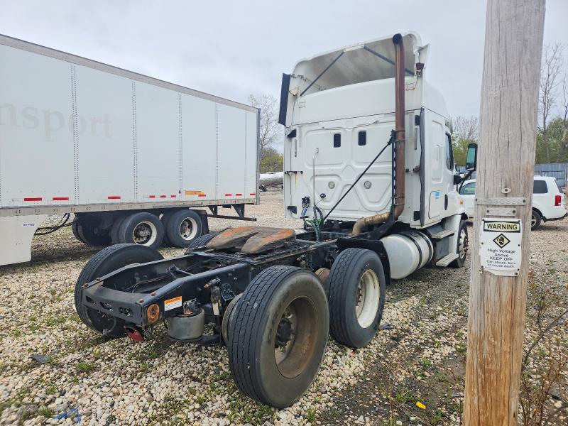 2016 Freightliner Cascadia 113 მანქანა იყიდება აუქციონზე, vin: 3AKJGHDV8GSHD8363, აუქციონის ნომერი: 50149406