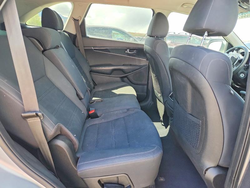 50352716 :رقم المزاد ، 5XYPGDA54KG558751 vin ، 2019 Kia Sorento مزاد بيع