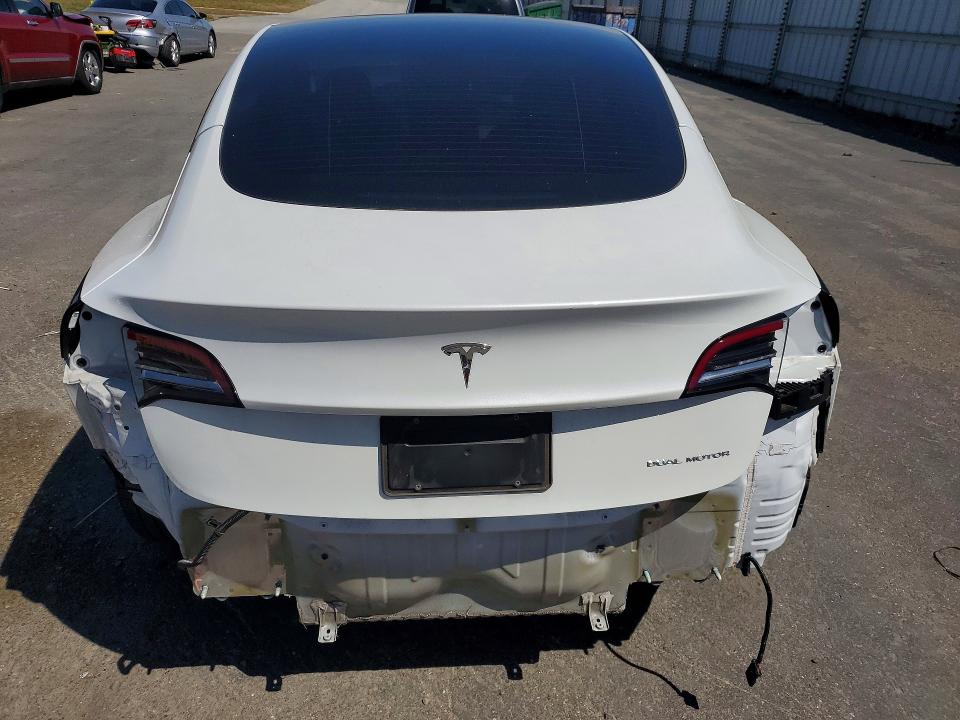 Продажа на аукционе авто 2022 Tesla Model 3, vin: 5YJ3E1EB9NF327665, номер лота: 49845536