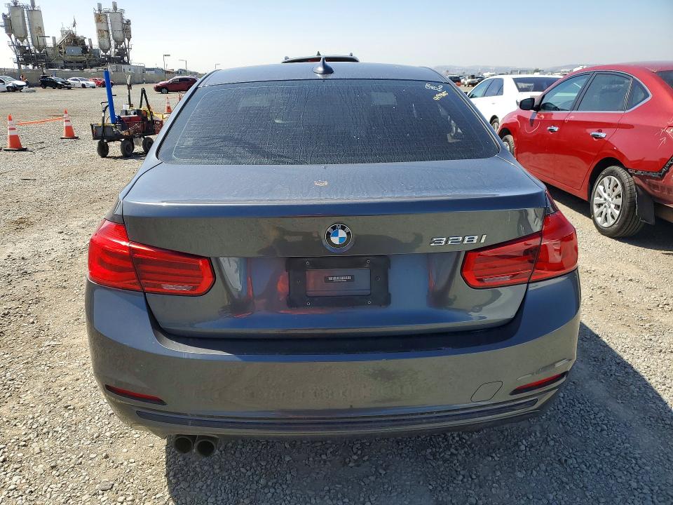 49912096 :رقم المزاد ، WBA8E9C50GK648305 vin ، 2016 Bmw 328 مزاد بيع