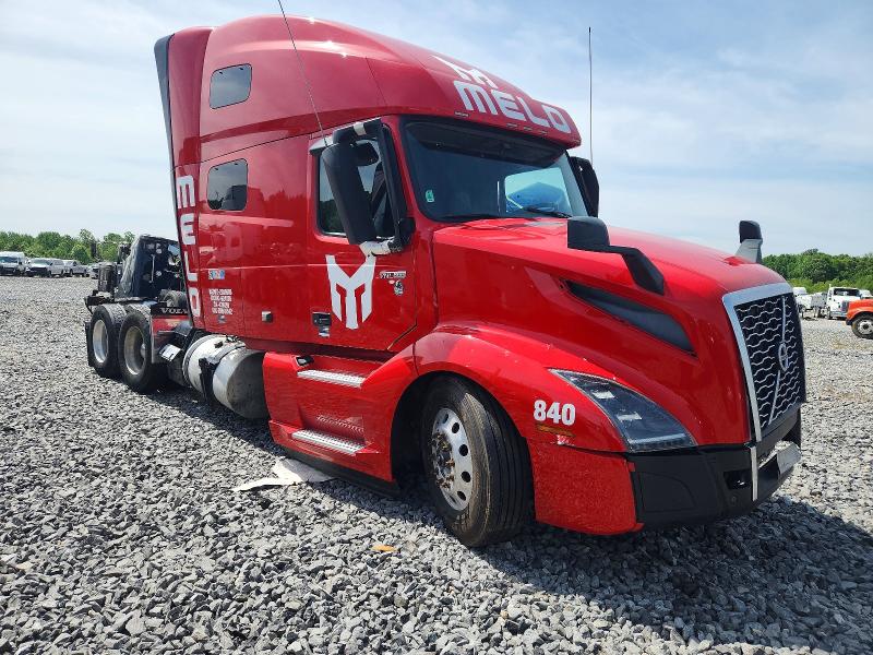 46546986 :رقم المزاد ، 4V4NC9EJ7RN641542 vin ، 2024 Volvo Vn مزاد بيع