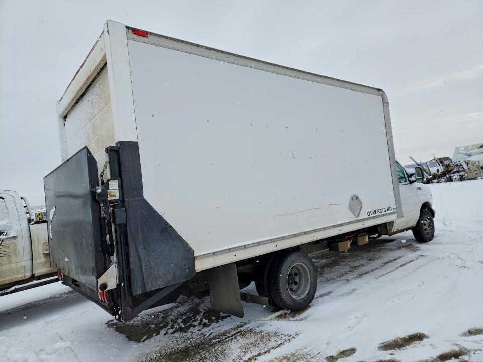 47355316 :رقم المزاد ، 1FDXE45P74HA76556 vin ، 2004 Ford Econoline مزاد بيع