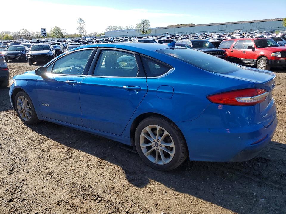 2019 Ford Fusion მანქანა იყიდება აუქციონზე, vin: 3FA6P0LU3KR145997, აუქციონის ნომერი: 51787846