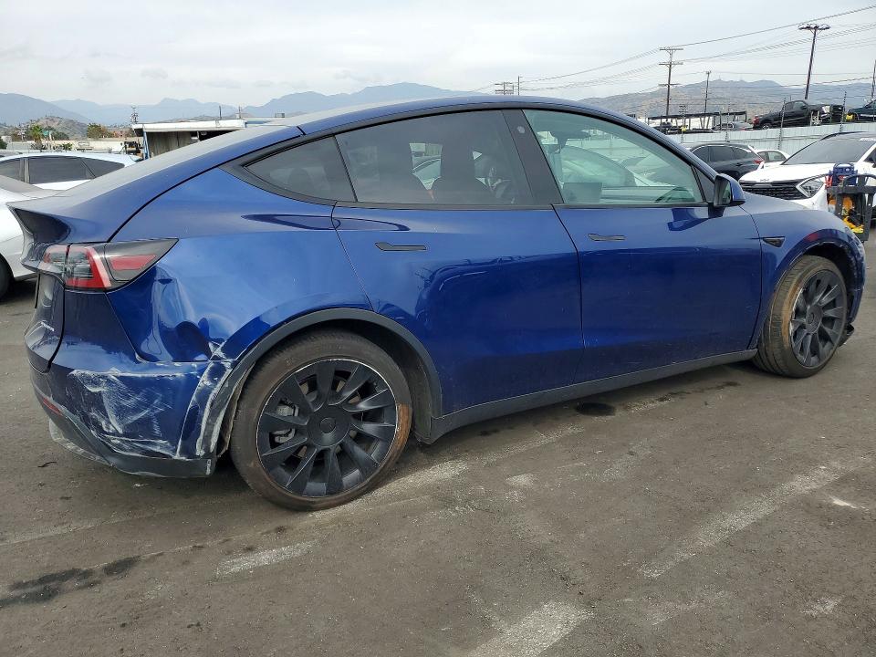 Продажа на аукционе авто 2023 Tesla Model Y, vin: 7SAYGDEEXPA025025, номер лота: 49025496