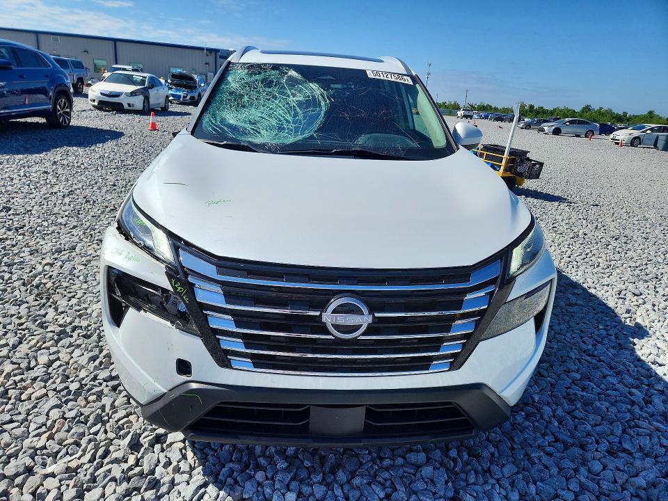 50127586 :رقم المزاد ، 5N1BT3BA7RC726341 vin ، 2024 Nissan Rogue مزاد بيع